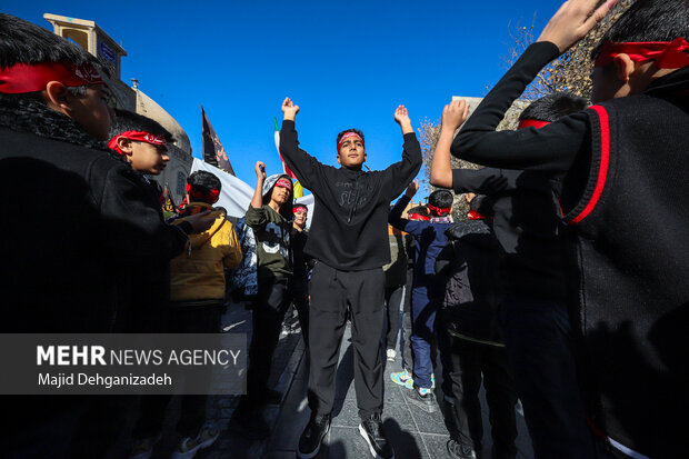 دسته عزاداری نسل فاطمی در یزد