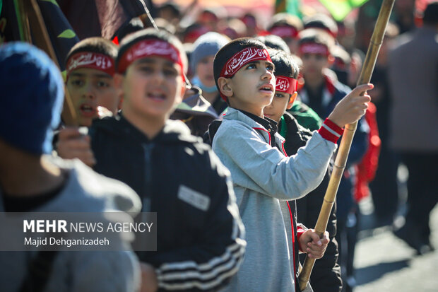 دسته عزاداری نسل فاطمی در یزد