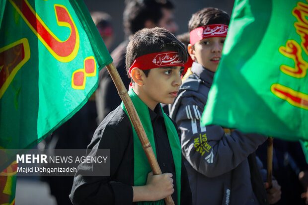 دسته عزاداری نسل فاطمی در یزد