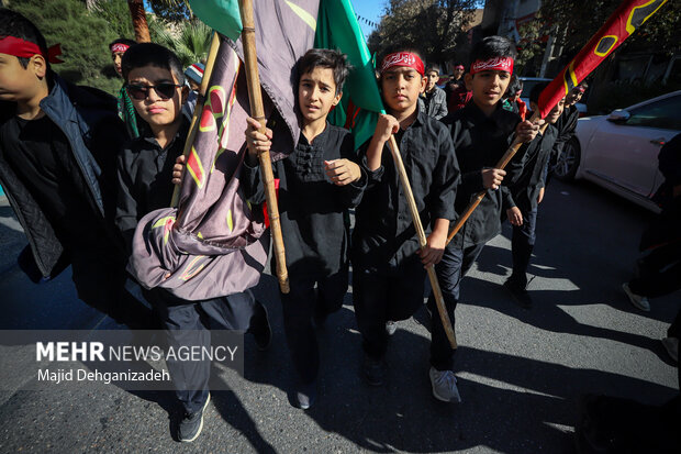 دسته عزاداری نسل فاطمی در یزد