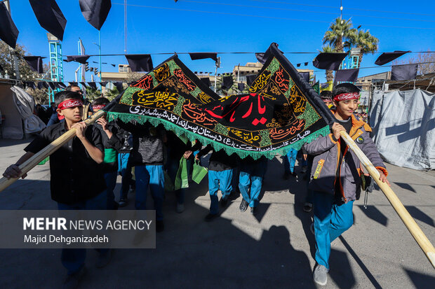 دسته عزاداری نسل فاطمی در یزد