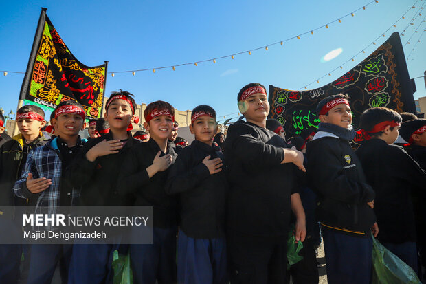 دسته عزاداری نسل فاطمی در یزد