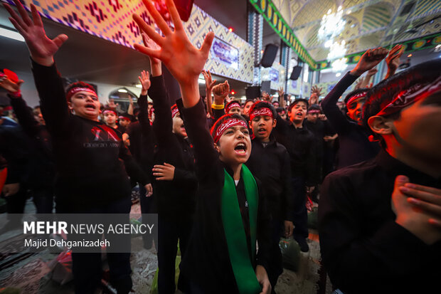 دسته عزاداری نسل فاطمی در یزد