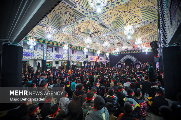 دسته عزاداری نسل فاطمی در یزد