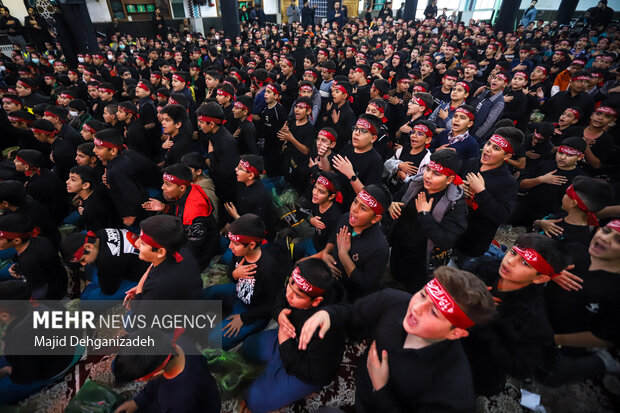 دسته عزاداری نسل فاطمی در یزد