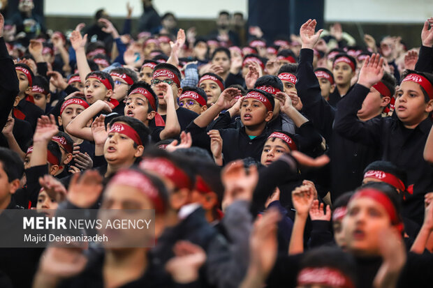 دسته عزاداری نسل فاطمی در یزد