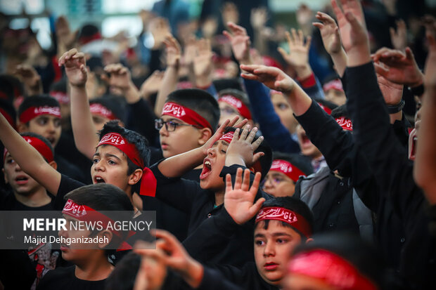 دسته عزاداری نسل فاطمی در یزد
