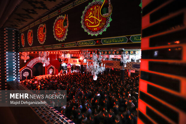 دسته عزاداری نسل فاطمی در یزد