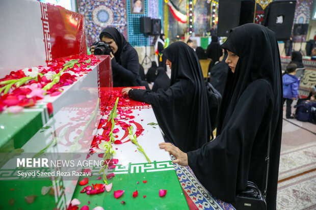 مراسم وداع با پیکرهای 100 شهید گمنام دوران دفاع مقدس 9