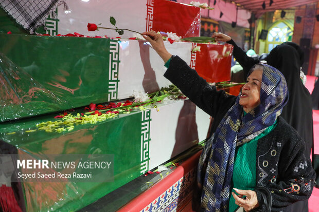 مراسم وداع با پیکرهای 100 شهید گمنام دوران دفاع مقدس 13