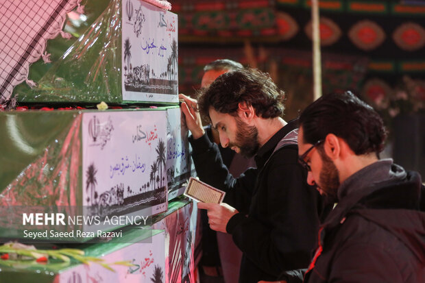 مراسم وداع با پیکرهای 100 شهید گمنام دوران دفاع مقدس 17