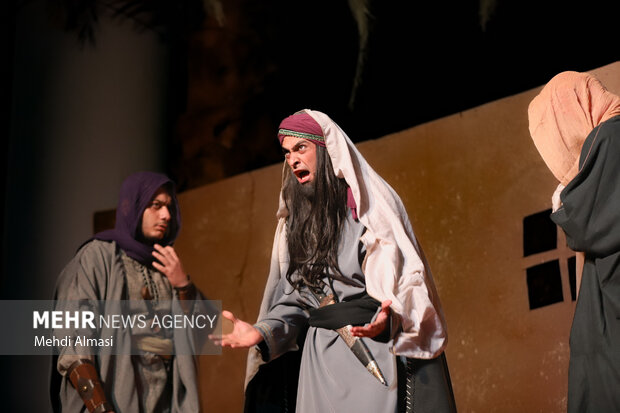 اجرای نمایش آیینی «ماه مه گرفته» در زنجان