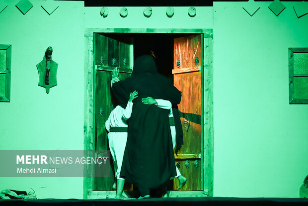 اجرای نمایش آیینی «ماه مه گرفته» در زنجان