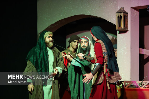 اجرای نمایش آیینی «ماه مه گرفته» در زنجان