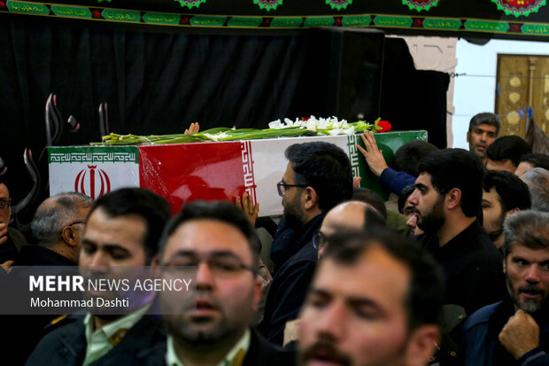 شب وداع با شهدای گمنام دفاع مقدس در اردبیل