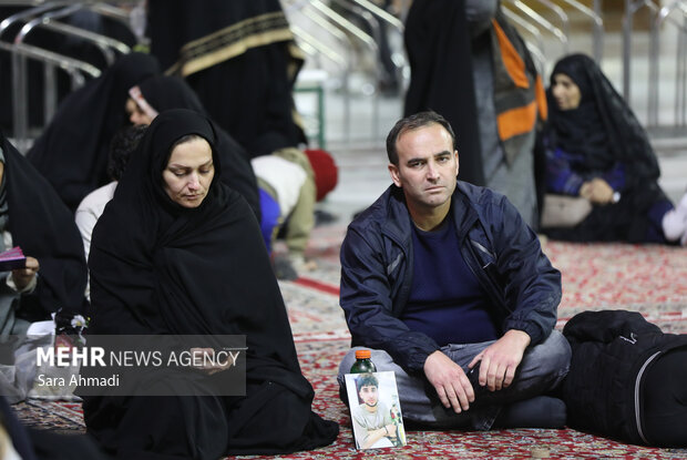 حال‌وهوای حرم امام‌رضا(ع) در شب شهادت حضرت زهرا(س)