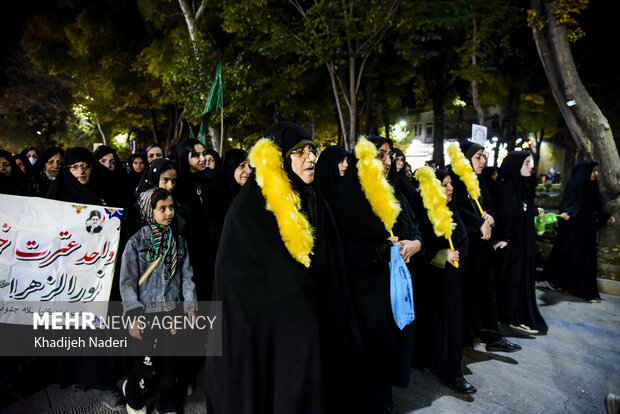 قافله عزاداری شب شهادت حضرت زهرا(س) در چهارباغ اصفهان