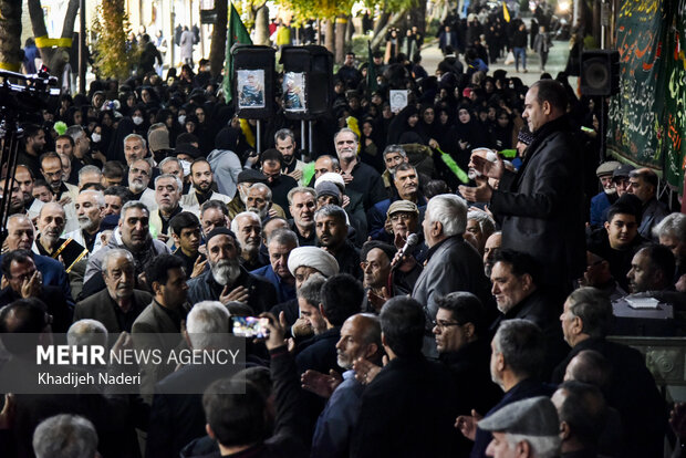 قافله عزاداری شب شهادت حضرت زهرا(س) در چهارباغ اصفهان