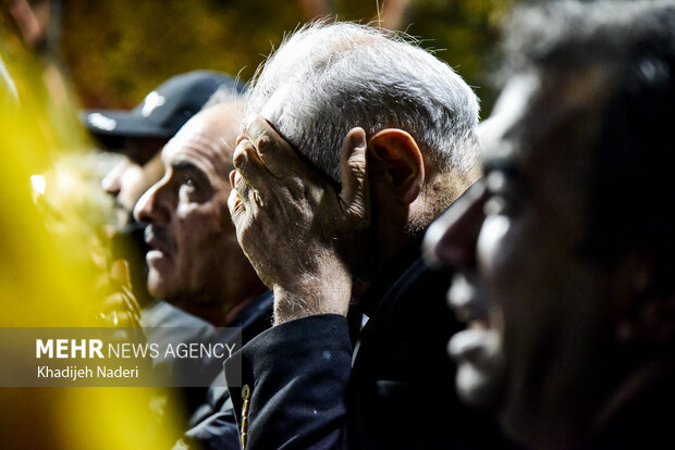 قافله عزاداری شب شهادت حضرت زهرا(س) در چهارباغ اصفهان