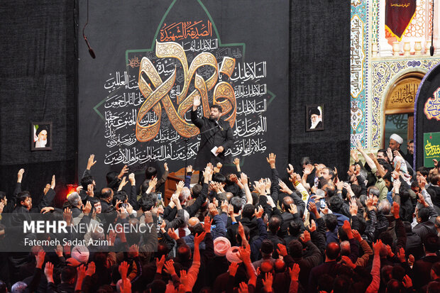 حال و هوای حرم حضرت معصومه(س) در شب شهادت حضرت زهرا(س)