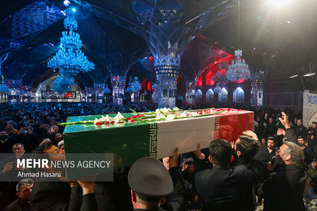 مراسم عزاداری شب شهادت حضرت فاطمه (س) در حرم مطهر رضوی