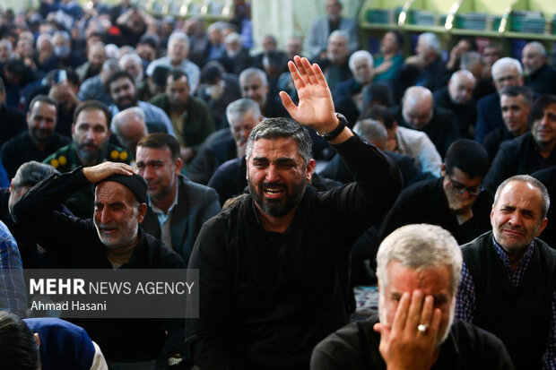 مراسم عزاداری شب شهادت حضرت فاطمه (س) در حرم مطهر رضوی