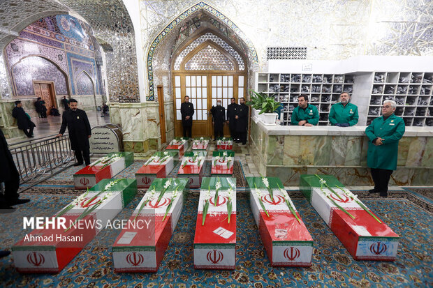 مراسم عزاداری شب شهادت حضرت فاطمه (س) در حرم مطهر رضوی