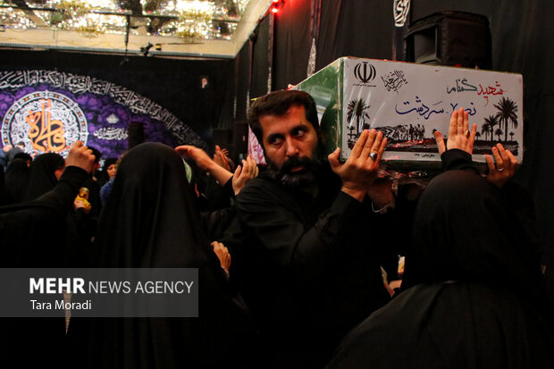 گردهمایی زیر سایه مادر سادات در رشت