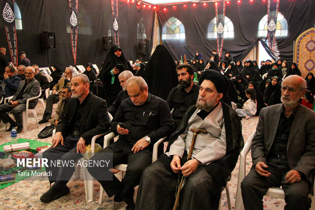 گردهمایی زیر سایه مادر سادات در رشت