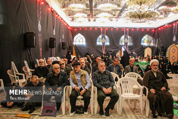 گردهمایی زیر سایه مادر سادات در رشت