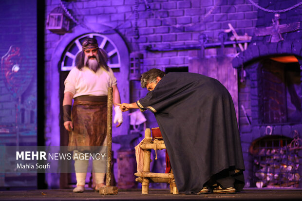 ‌‌ سوگواره نمایشی پولاد پارسی