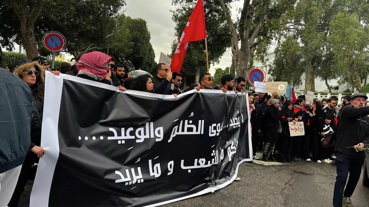 اعتراضات،تونس،برگزاري،آزادي