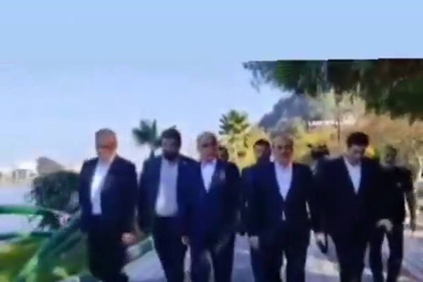 از پرتاب میکروفون تا آرزوی غرق‌کردن خبرنگار توسط استاندار گیلان