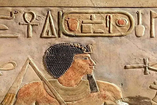 تاریخ درباره «سینوهه» چه می‌گوید؟