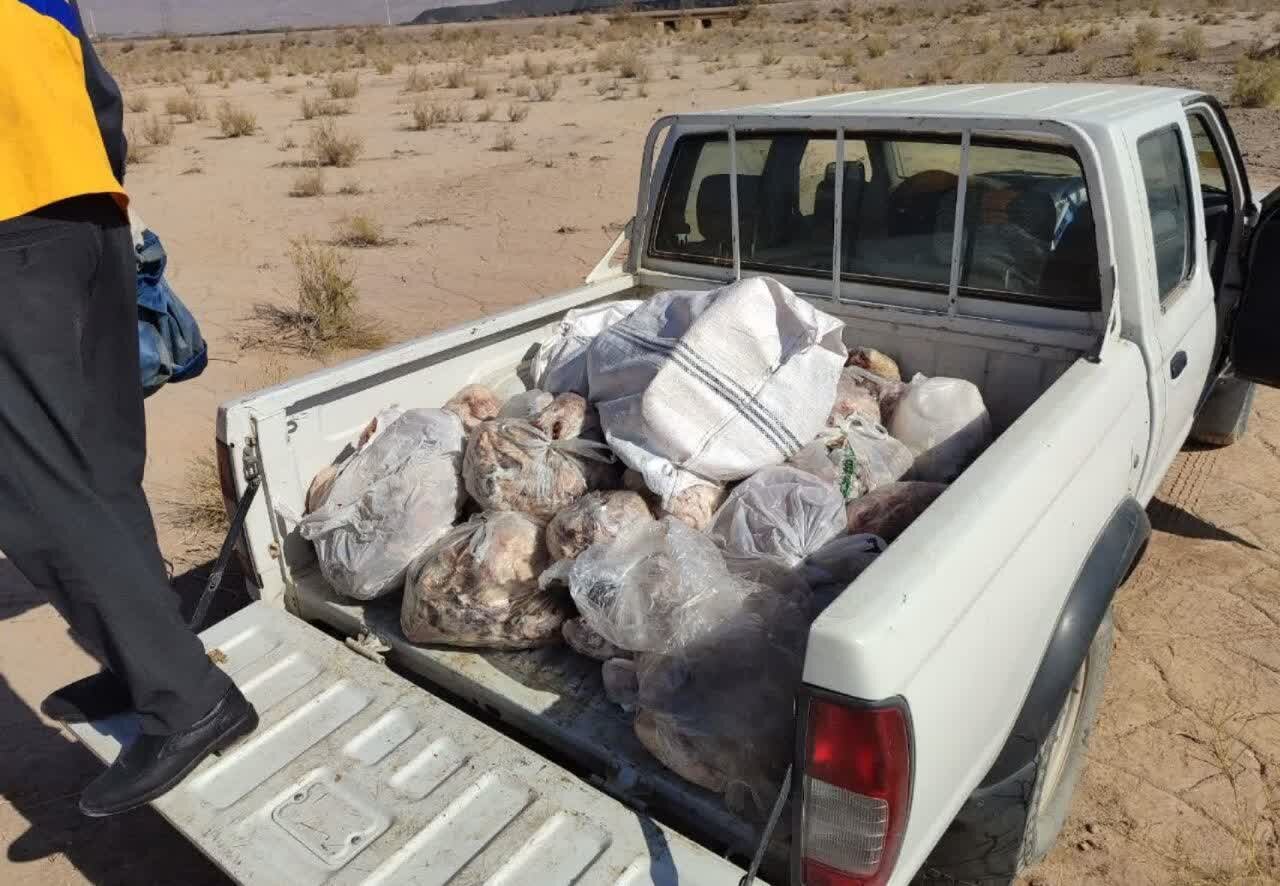 دادستان زرند: ۱۲۰۰ کیلوگرم گوشت فاسد در زرند معدوم سازی شد