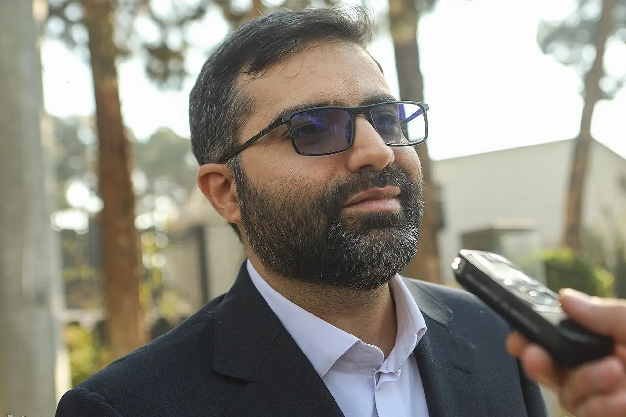 سقاب اصفهانی: بزودی با شیب مصرف فعلی وارد کننده نفت خواهیم شد + فیلم