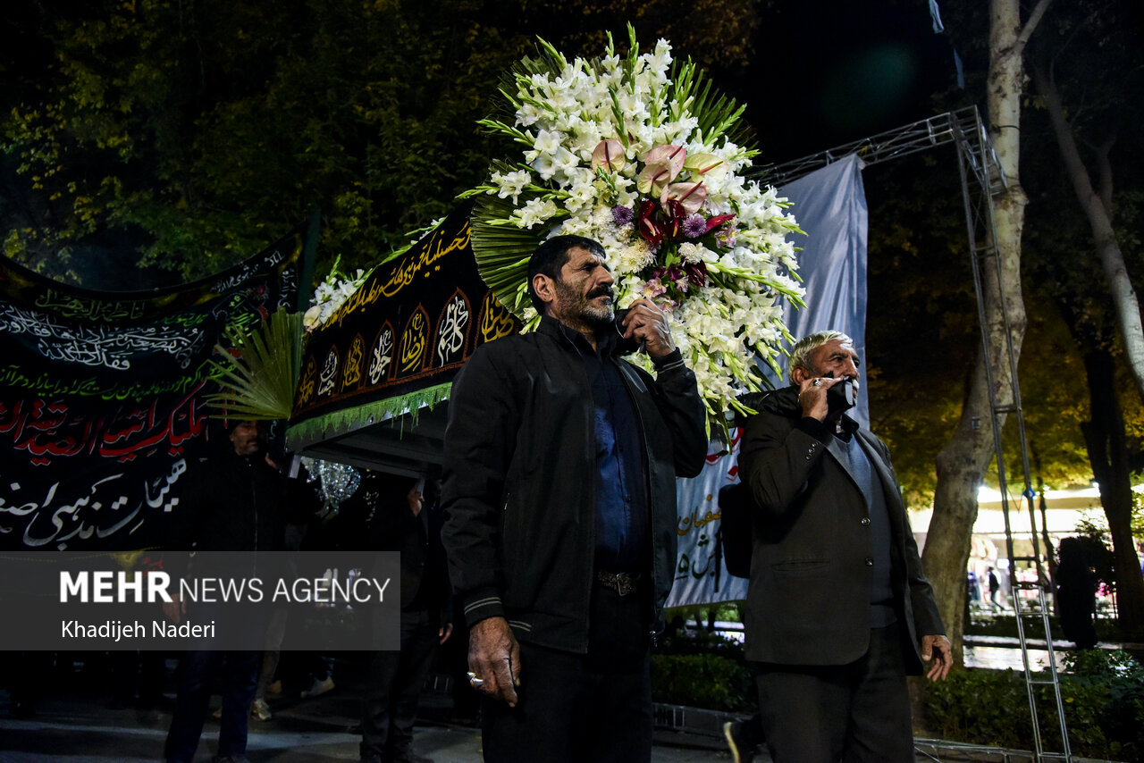 قافله عزاداری شب شهادت حضرت زهرا(س) در چهارباغ اصفهان