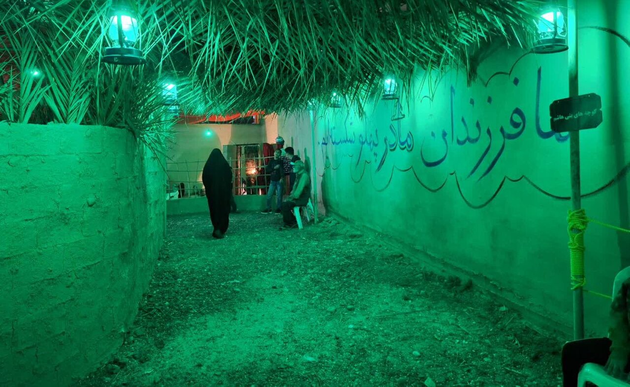 نمایشگاه «بیت الزهرا (س)» در گناوه برپا شد