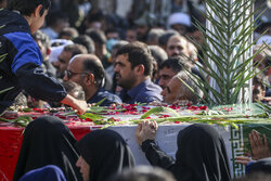 پیکر شهید ۲۱ ساله گمنام دفاع مقدس در اهواز تشییع شد