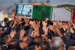 تشییع پیکر مطهر شهید گمنام در فرودگاه شیراز