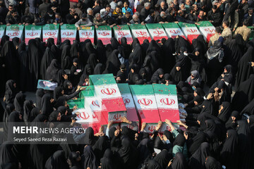 Tahran'daki isimsiz şehitleri anma töreninden fotoğraflar