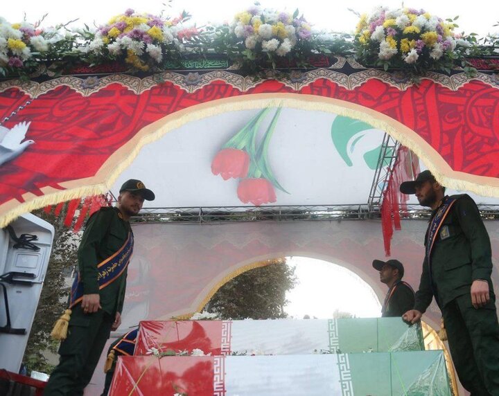 مراسم تشییع شهدای گمنام آغاز شد