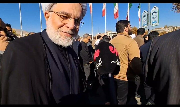 تشییع شهیدان گمنام در سنندج؛ میثاق دوباره مردم با شهدای دفاع مقدس