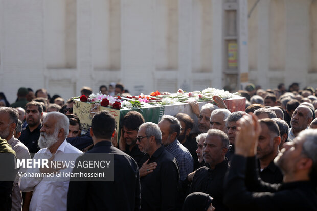 تشییع شهدای گمنام در بوشهر