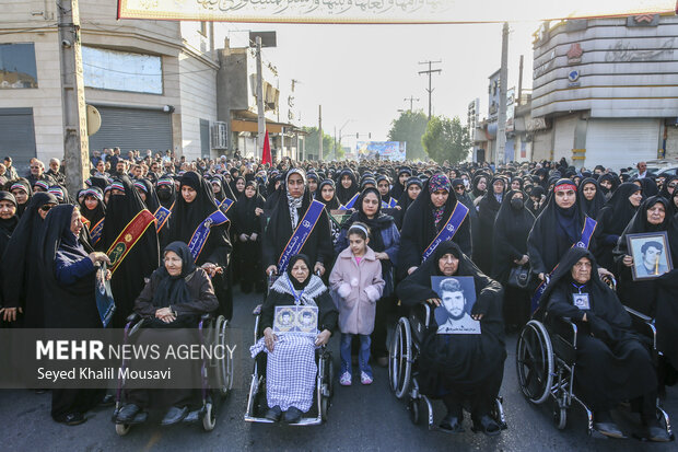 تشییع ۸ شهید گمنام دفاع مقدس در اهواز