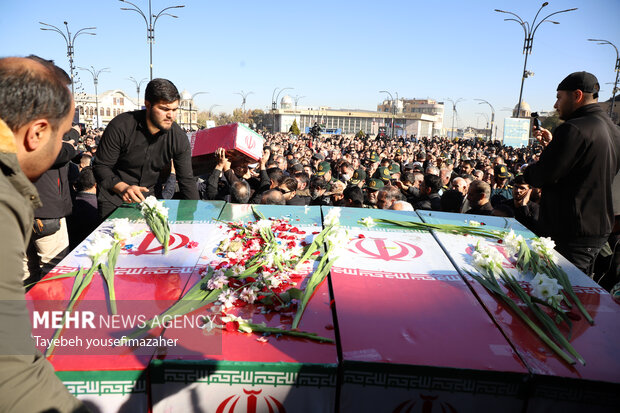 تشییع شهدای گمنام در همدان