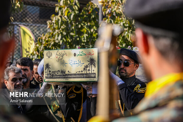 تشییع پیکر شهدای گمنام در سمنان