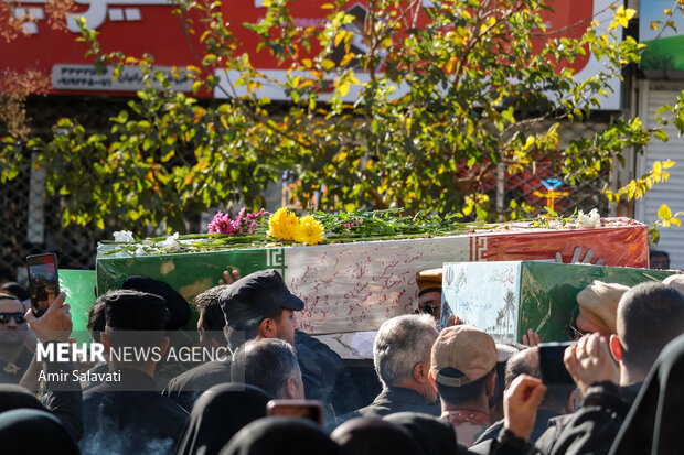 تشییع پیکر شهدای گمنام در سمنان