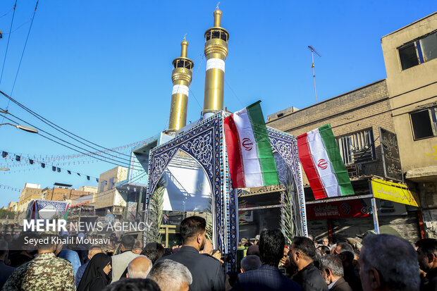 تشییع ۸ شهید گمنام دفاع مقدس در اهواز