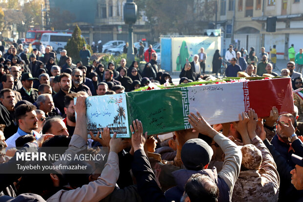 تشییع شهدای گمنام در همدان